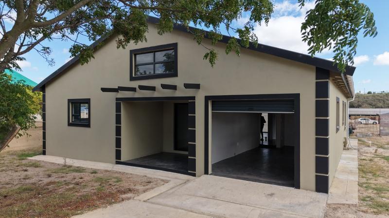 3 Bedroom Property for Sale in Albertinia Western Cape